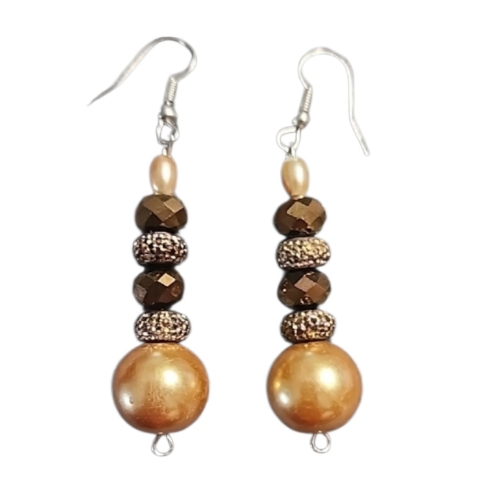 💥4 for $20💥Elegant Gold and Brown Beaded Earrings